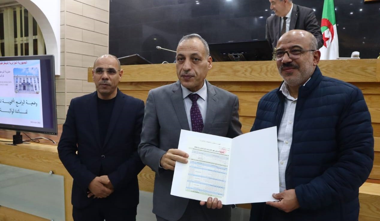 عنابة: تبليغ اعتمادات الاستثمار العمومي لسنة 2026 بقيمة تفوق 20 مليار دج