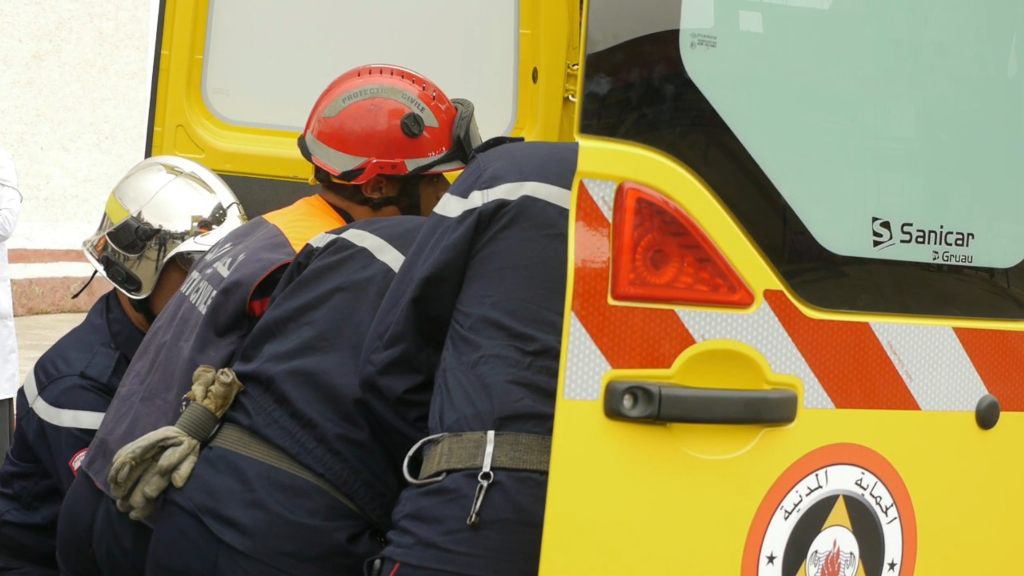 تبسة: وفاة شخص وإصابة اثنين في حادث انقلاب سيارة ببئر العاتر