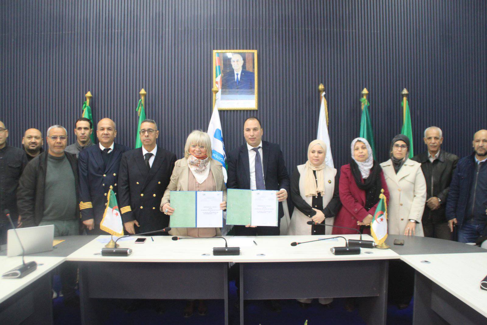 توقيع اتفاقية لكهربة أرصفة ميناء عنابة