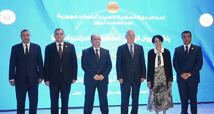 الوزير الأول يشرف على إحياء اليوم الدولي لمكافحة المخدرات