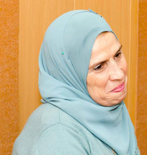 فتيحة سلطان تتصدر المشهد في الدورة الثالثة لأيام فتيحة بربار لمسرح الشباب