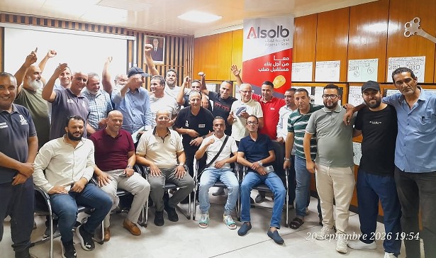 عملاق الحديد الجزائرية للصلب: انتخاب خدوش رفيق رئيسًا للجنة المشاركة بالإجماع