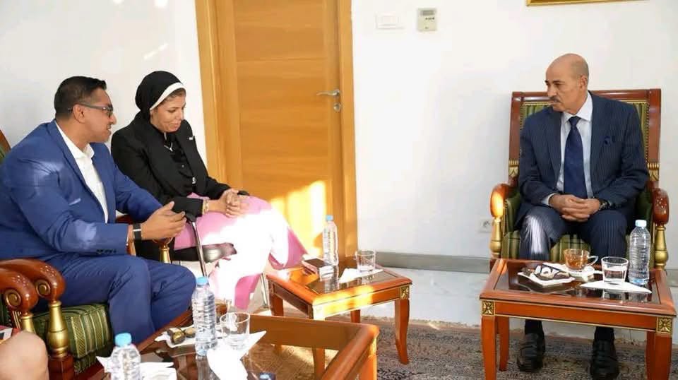 الجزائر وإيطاليا تبحثان تعزيز الشراكة الصناعية وتوسيع الاستثمارات